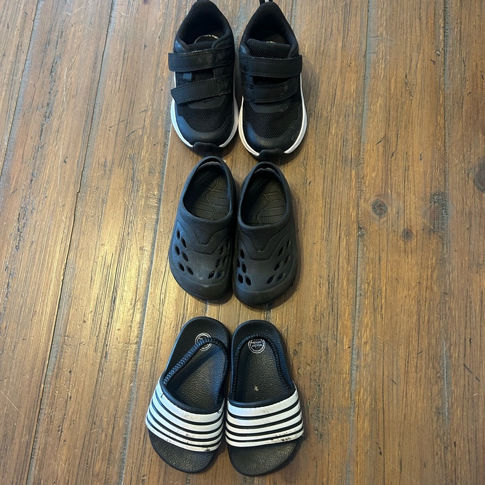 Kids Black Shoes Set